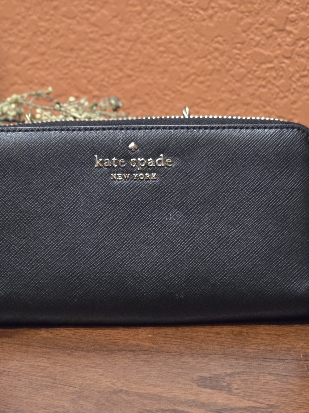 Kate spade Black Saffiano Zip Around Wallet with Gold Logo